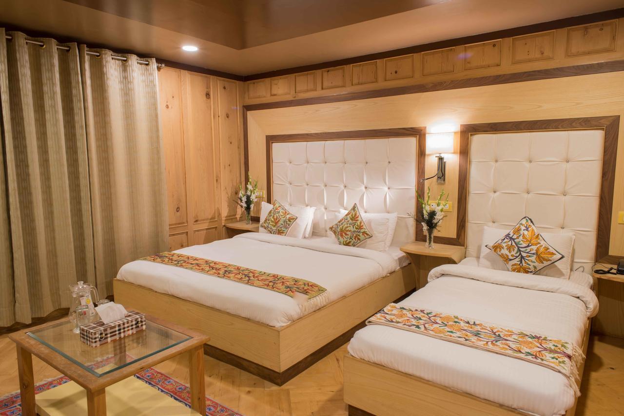 Hotel Imperial Resorts Sonāmarg Екстериор снимка